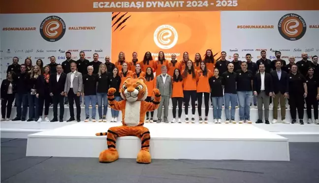 Eczacıbaşı Dynavit Voleybol Takımı, Yeni Sezon Öncesi Basınla Buluştu