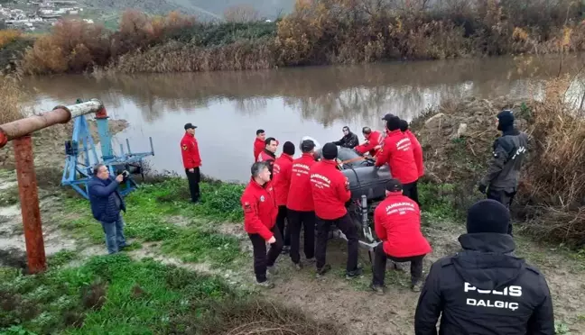 Aydın'da Menderes Nehri'ne Düşen Kişiyi Bulmak İçin Arama Çalışmaları Başlatıldı