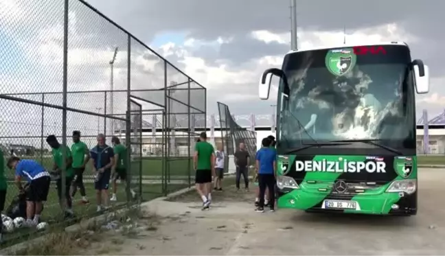 SPOR Sapunaru ve Yumlu, Denizlispor kampına katıldı