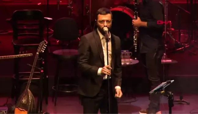 AŞKIN NUR YENGİ İLE MEHMET ERDEM HARBİYE'DE KONSER VERDİ