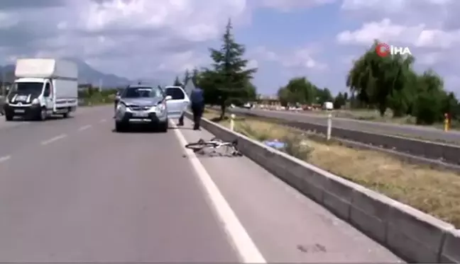 Dünya üçüncüsü bisikletçi bisikletiyle geçirdiği kazada hayatını kaybetti