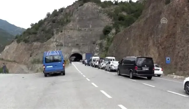 Zincirleme trafik kazası: 7 yaralı