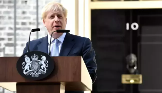 Boris Johnson başbakan seçilmesinin ardından Maliye Bakanı Philip Hammond istifa etti