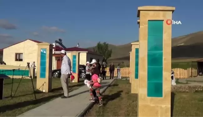 Dede Korkut anısına 'Çinimaçin Çini' Sergisi açıldı