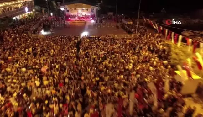 Silivri'de kavun ve bamya lezzetleri yarıştı