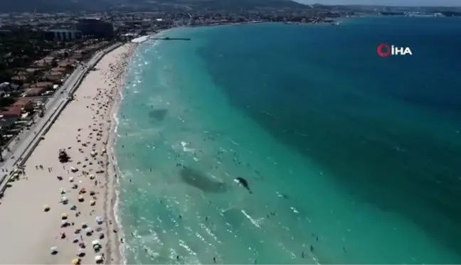 Çeşme'de bayram sevinci...Plajlar havadan görüntülendi