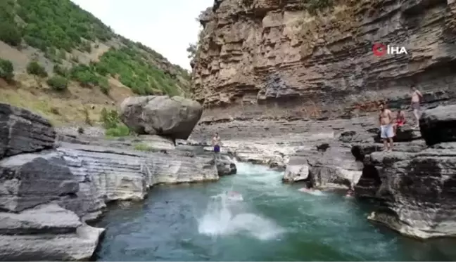 Terör bitti, Kato Dağı etekleri Antalya sahillerine dönüştü