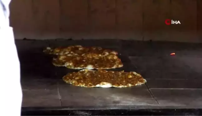 Lahmacun sevenler sınırları zorladı