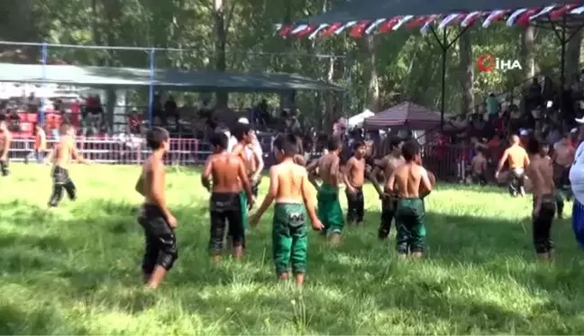 28. Geleneksel Yayla Seki Yağlı Güreşleri'ni Ali Gürbüz kazandı