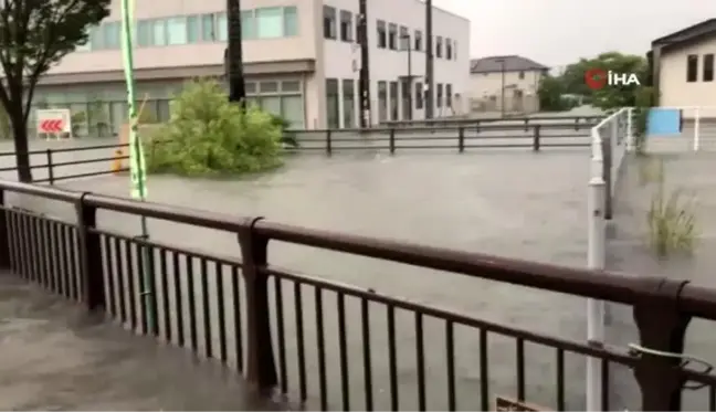 Japonya'da Sel Felaketinde Ölü Sayısı 3'e Yükseldi