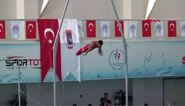 Spor artistik cimnastik dünya kupası'nda şampiyon türkiye