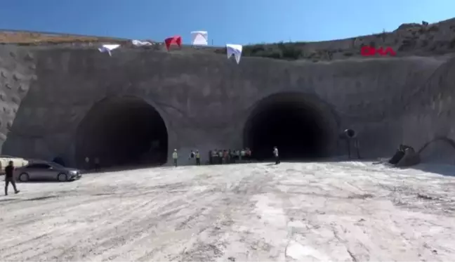 Batman hasankeyf tüneli'nde sona yaklaşıldı