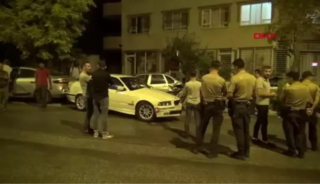 Hatay'da kontrolden çıkan otomobil, park halindeki araçlara çarptı: 1 yaralı