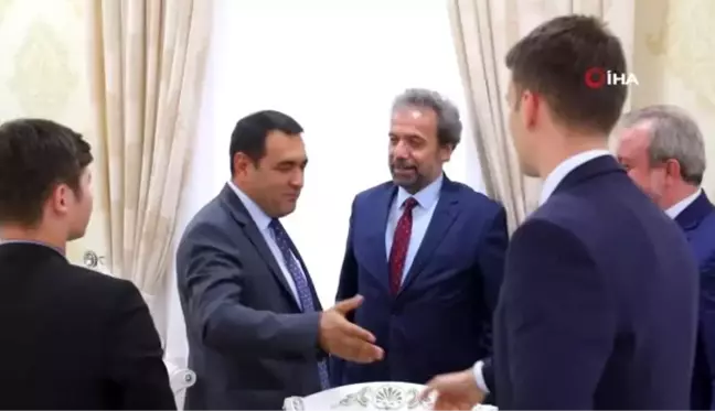 Türkiye'nin Taşkent Büyükelçisi Er'den Namangan Valisi'ne ziyaret