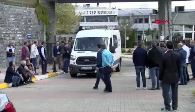 Arnavutköy'de öldürülen 4 kişinin cenazeleri adli tıp'tan alındı