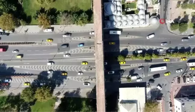 İstanbul'un göbeğinde tarihi buluntulara ulaşıldı