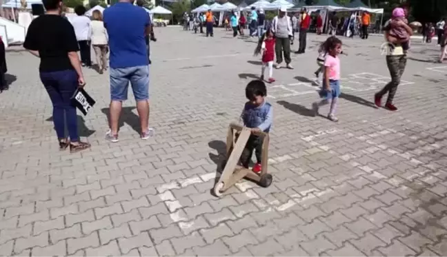 Otantik Çocuk Oyunları ve Oyuncakları Şenliği