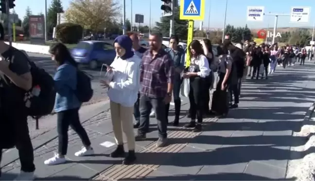 Hacettepe Üniversitesi öğrencileri solo otobüs hizmetinden memnun