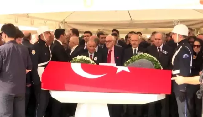 Ali Topuz ve Orhan Birgit son yolculuklarına uğurlandı