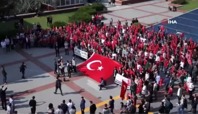 Boğaziçili öğrencilerden İstiklal Marşı'na saygısızlığa tepki