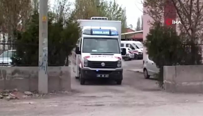 Aksaray'da ambulans sürücüleri parkurun tozunu attırdı