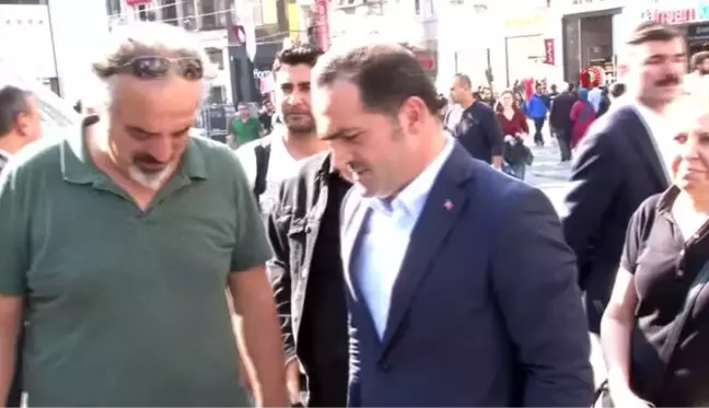 Duayen fotoğrafçı Ara Güler Beyoğlu'nda anıldı