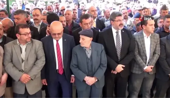 Afyonkarahisar Belediye Başkanı Mehmet Zeybek ve ailesinin acı günü