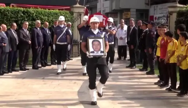 Soylu, hayatını kaybeden emekli Vali Yardımcısı Fuat Ergün için düzenlenen törene katıldı