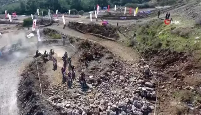 Türkiye Süper Enduro Şampiyonası asker selamıyla başladı