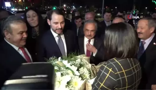 Bakan Albayrak, Ordu Büyükşehir Belediye Başkanı Güler'i ziyaret etti