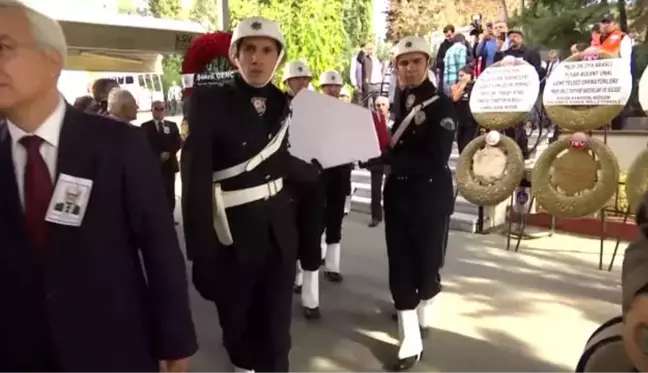 Prof. Dr. Mümtaz Soysal son yolculuğuna uğurlandı