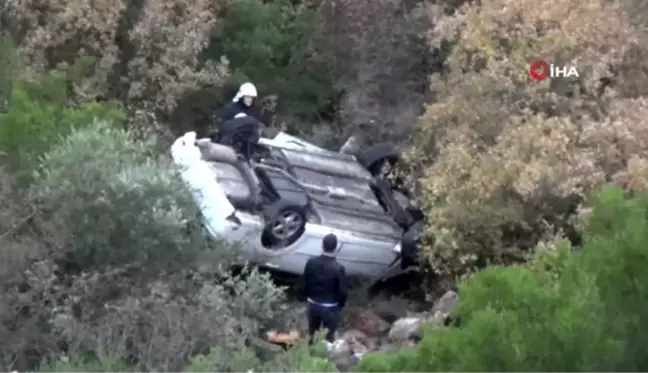 Taklalar atarak 80 metrelik şarampole yuvarlanan aracın sürücüsü o araçtan sağ çıktı