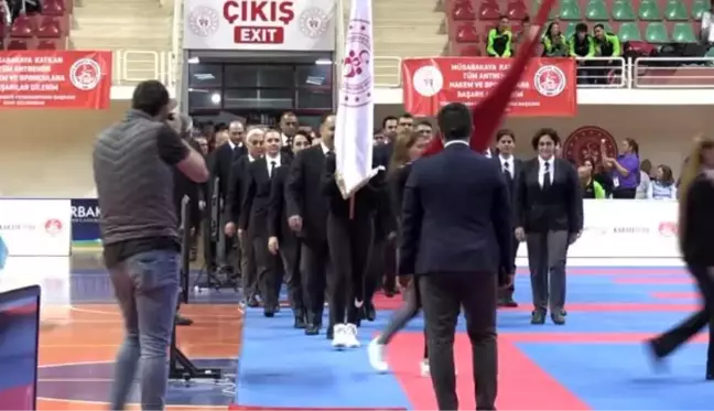 Ümit, Genç ve 21 Yaş Altı Türkiye Karate Şampiyonası başladı