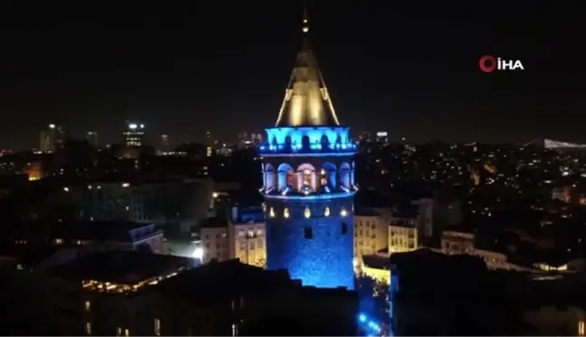 Çocuklar için maviye bürünen Galata ve Beyazıt kulesi havadan görüntülendi