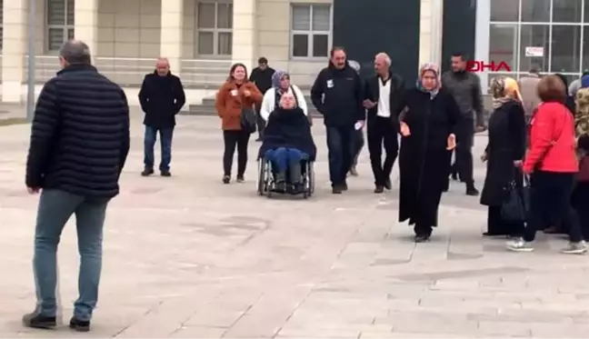 Konya ölümden dönen anne, iki kızının katilini karşısında görünce gözyaşı döktü