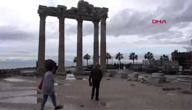 Antalya apollon tapınağı ilgi çekiyor