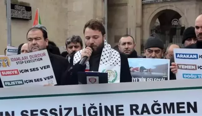 Çin'in Doğu Türkistan'daki hak ihlalleri Kütahya'da protesto edildi