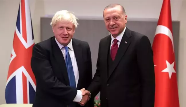 Son dakika: Cumhurbaşkanı Erdoğan, İngiltere Başbakanı Boris Johnson'la görüştü