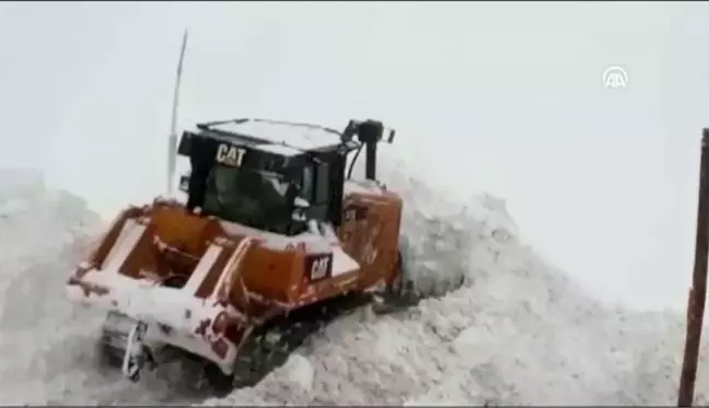 Kar yağışı hayatı olumsuz etkiledi