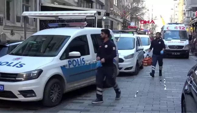 Beyoğlu'nda iranlıların bıçaklı kavgası 2 yaralı