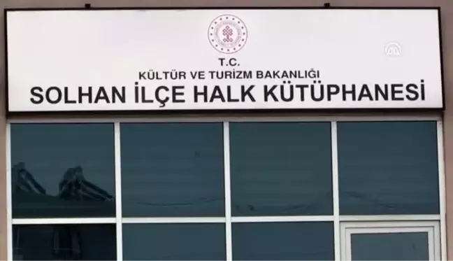 İlçe protokolü sınava hazırlanan öğrenciler için nöbette