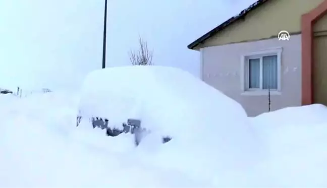 Tunceli'de kar ve tipi etkili oldu