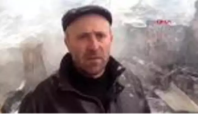 Erzurum 4 ev ve 3 ahırın yandığı mahallenin muhtarı cehennemi yaşadık