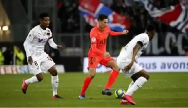 8 gollü maçta PSG, Amiens ile 4-4 berabere kaldı