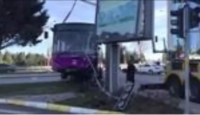 Ataşehir'de trafik kazasında 1 kişi yaralandı