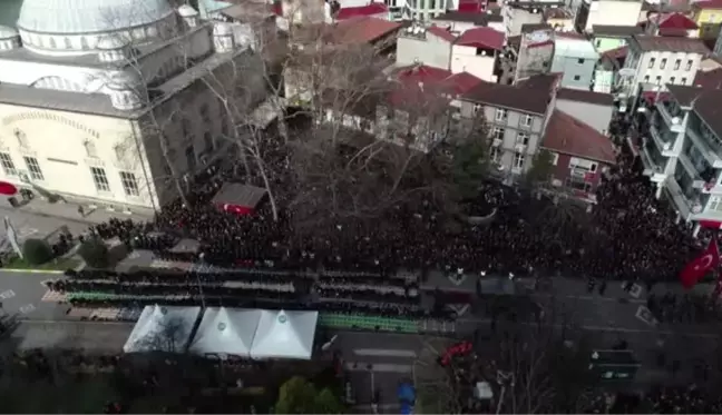 Şehit Uzman Onbaşı Gülaştı son yolculuğuna uğurlandı (2)