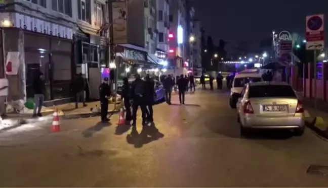 Kadıköy'de kavga: 2 yaralı