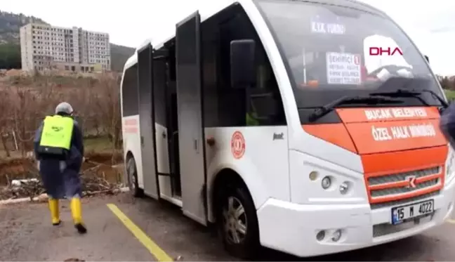 BURDUR Bucak'ta koronavirüse karşı ilaçlama