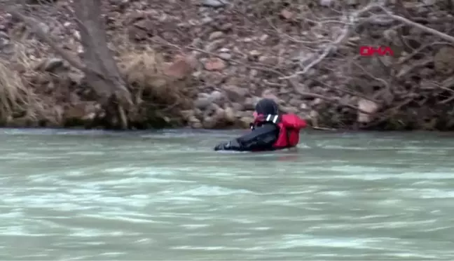 TUNCELİ Uzman Çavuş Güneş ve üniversiteli Gülistan'dan bugün de iz yok