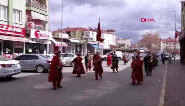 Antalya'da mehter takımından moral konseri ve 'evde kal' çağrısı